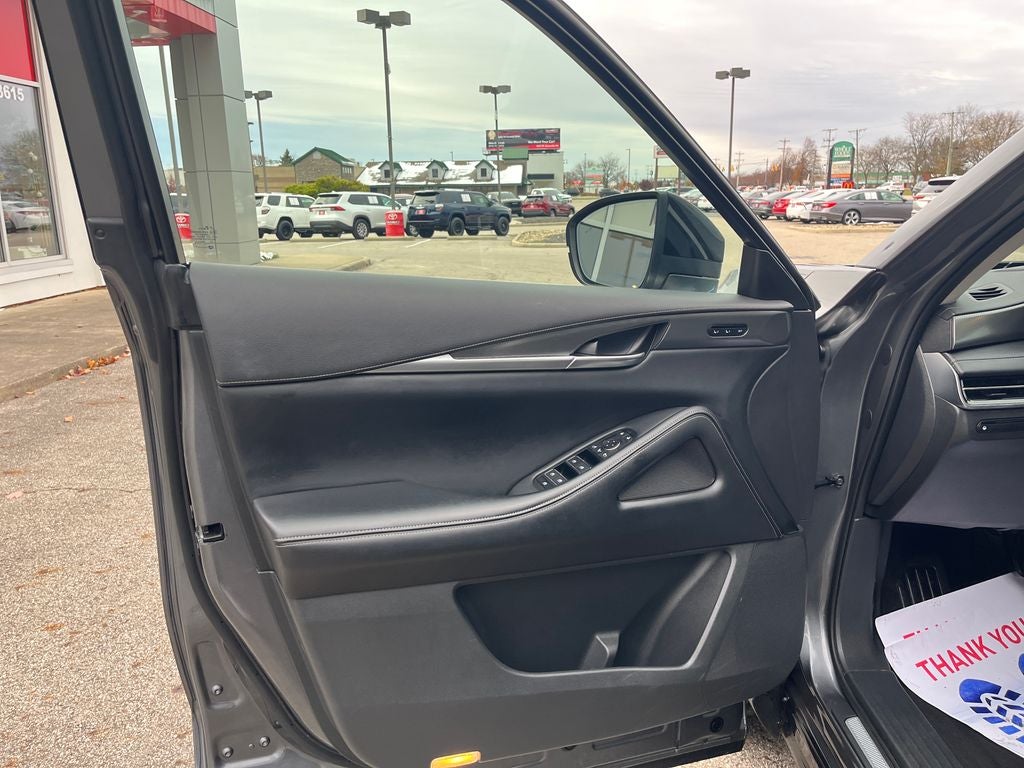 2024 INFINITI QX60 LUXE