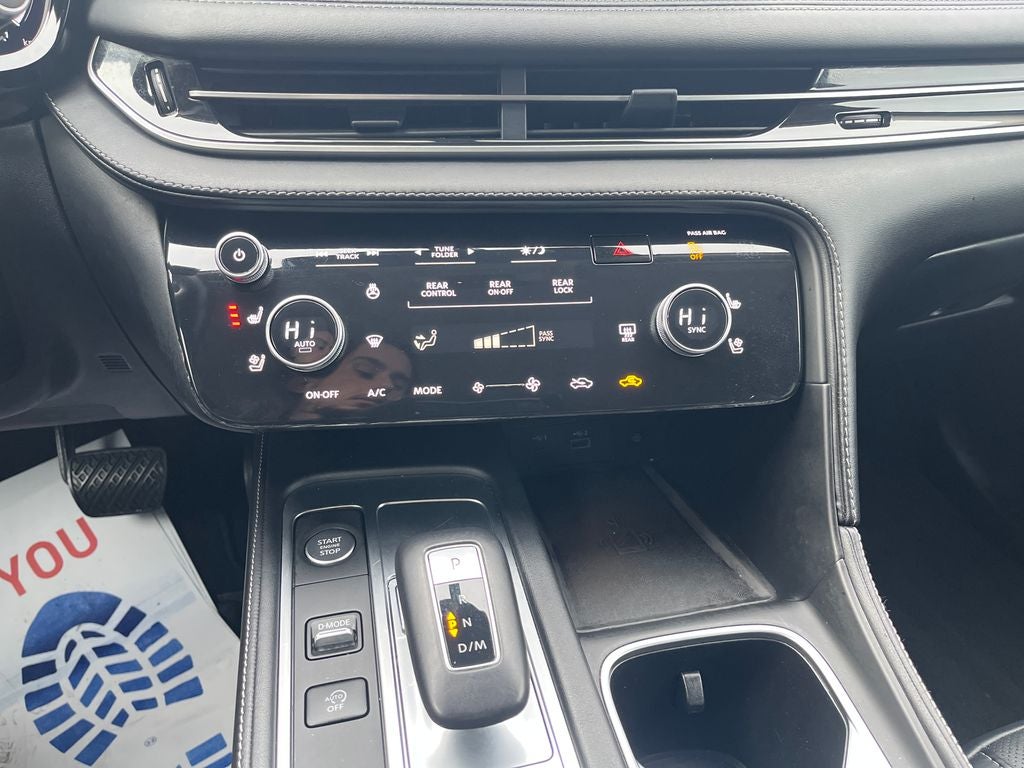 2024 INFINITI QX60 LUXE