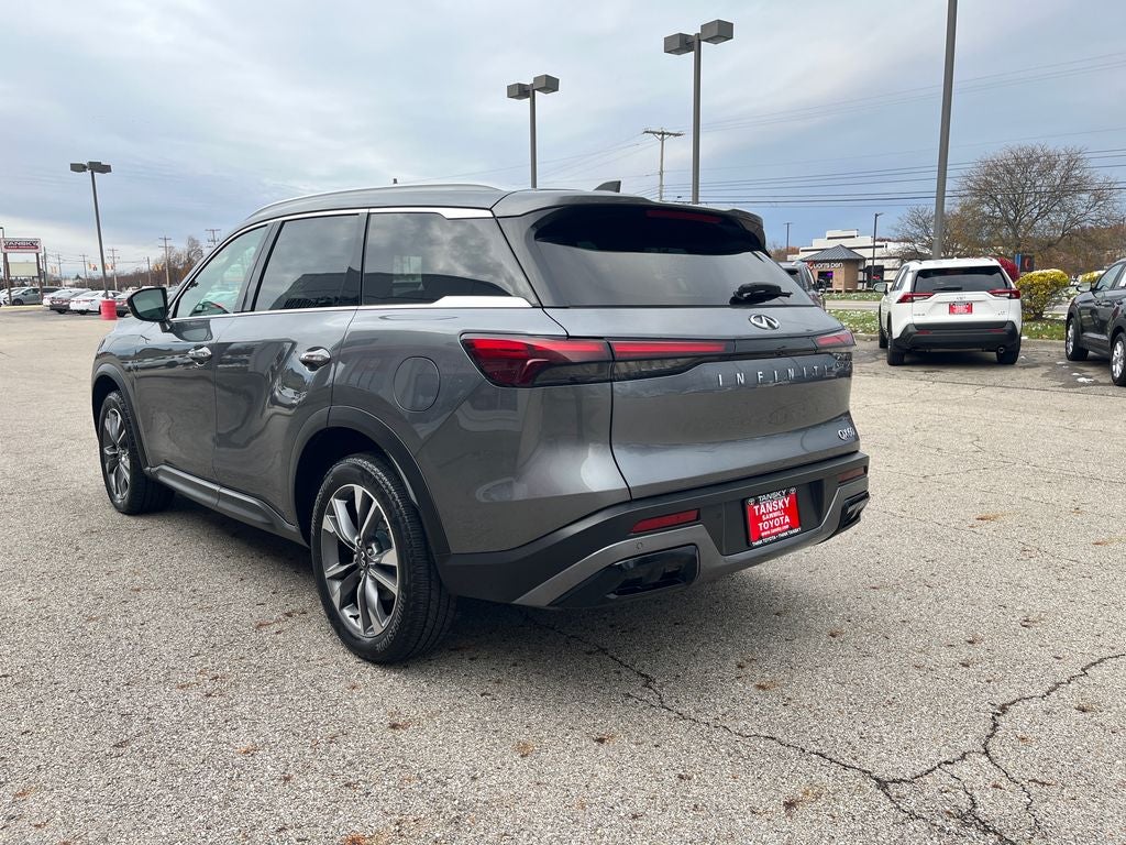 2024 INFINITI QX60 LUXE