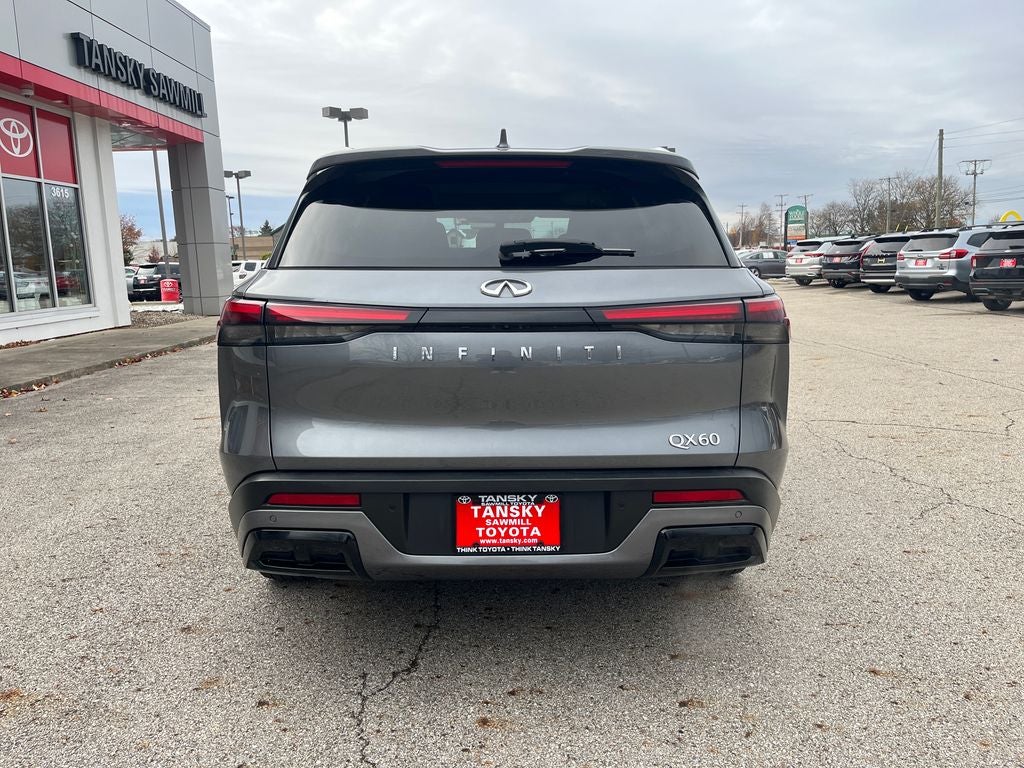 2024 INFINITI QX60 LUXE