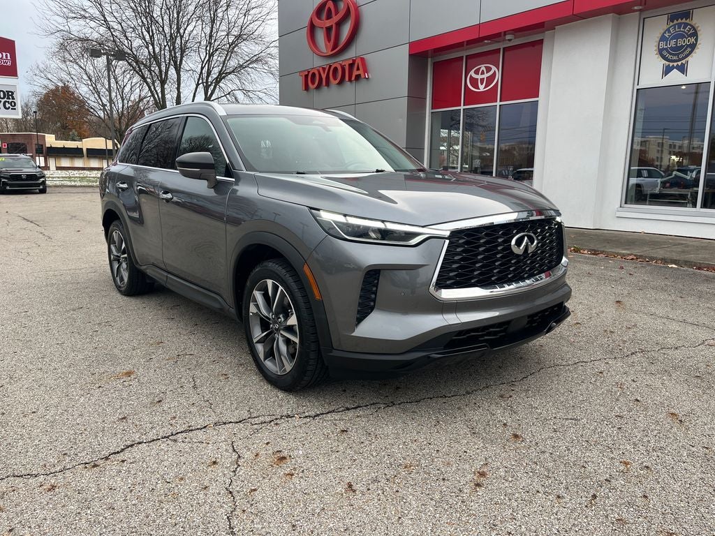 2024 INFINITI QX60 LUXE