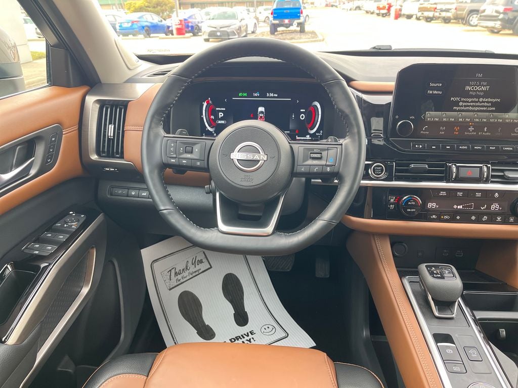 2024 Nissan Pathfinder Platinum