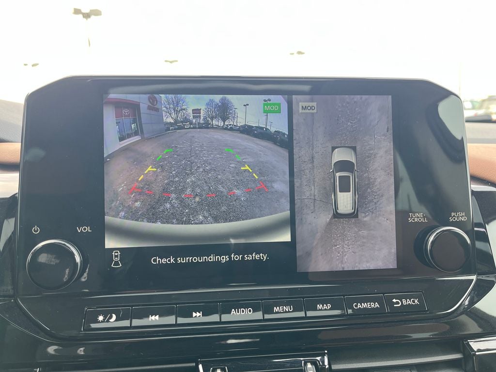 2024 Nissan Pathfinder Platinum