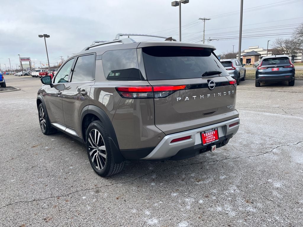 2024 Nissan Pathfinder Platinum