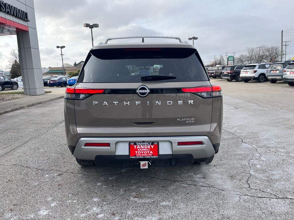 2024 Nissan Pathfinder Platinum