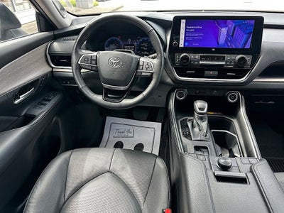 2025 Toyota Grand Highlander Platinum