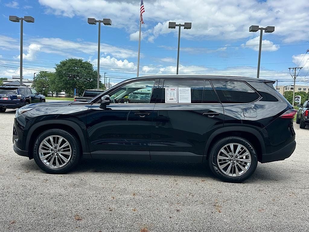 2025 Toyota Grand Highlander Platinum