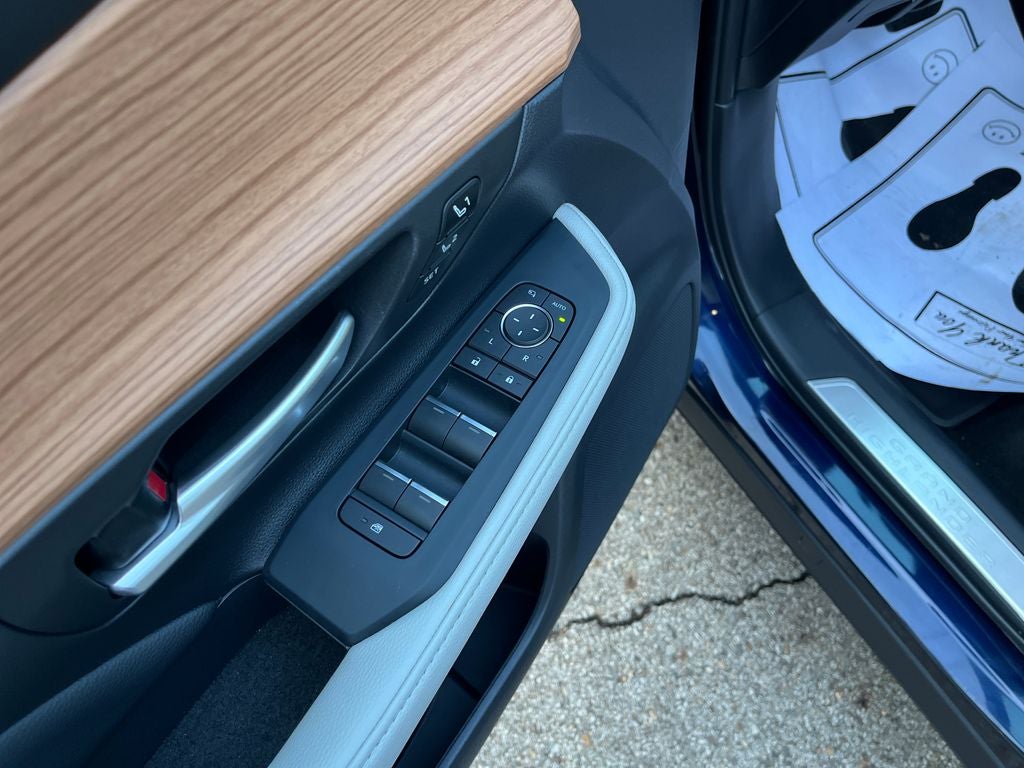 2025 Toyota Grand Highlander Platinum