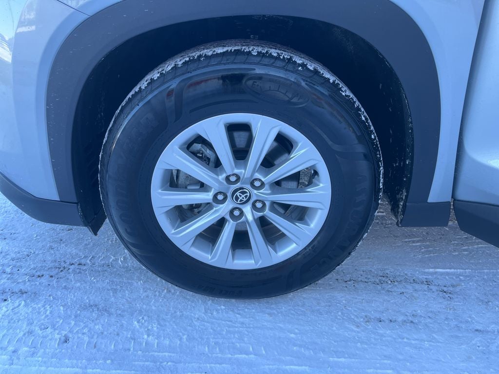 2025 Toyota Grand Highlander XLE