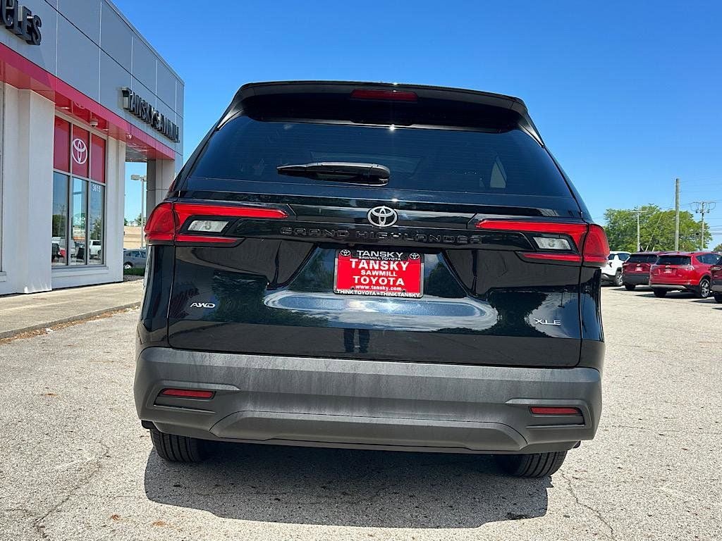 2024 Toyota Grand Highlander XLE