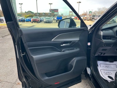 2025 Toyota Grand Highlander XLE