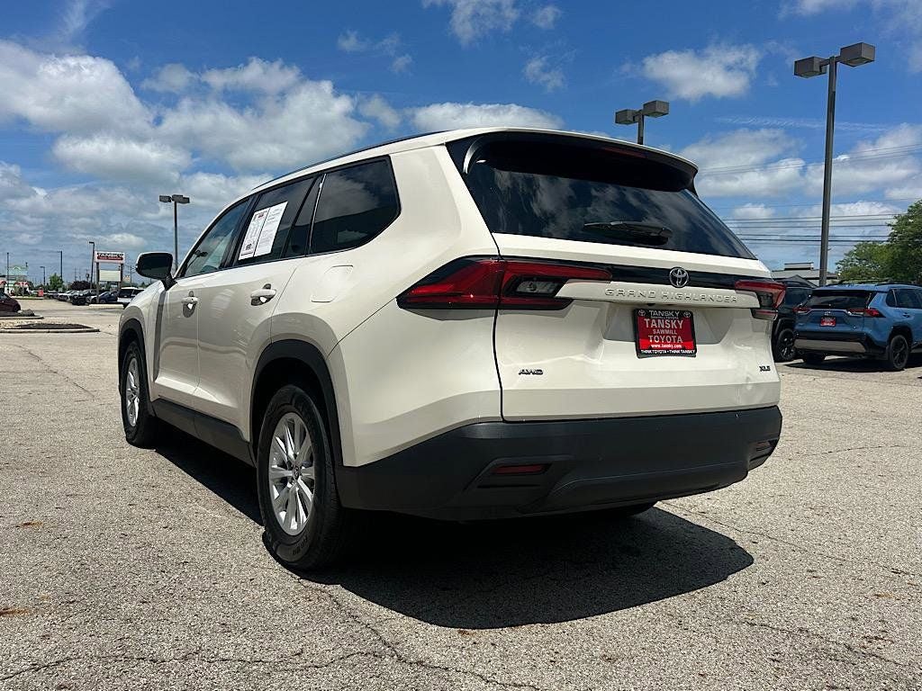 2024 Toyota Grand Highlander XLE