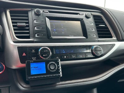 2018 Toyota Highlander Hybrid LE