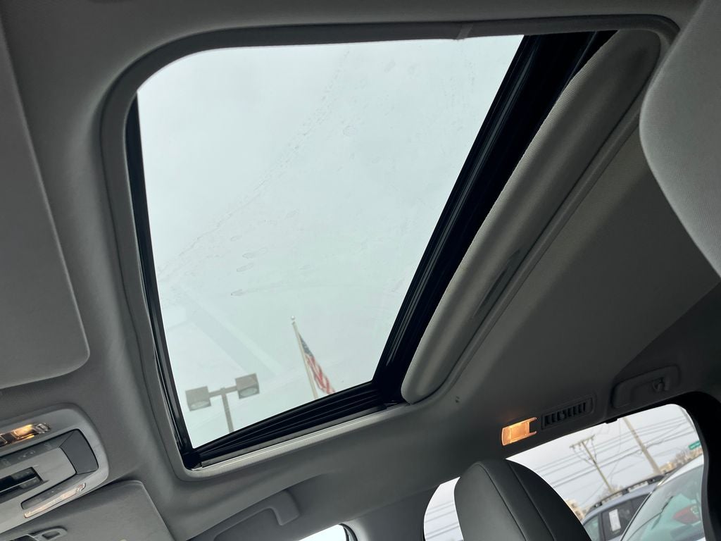 2021 Toyota Sienna LE 8 Passenger