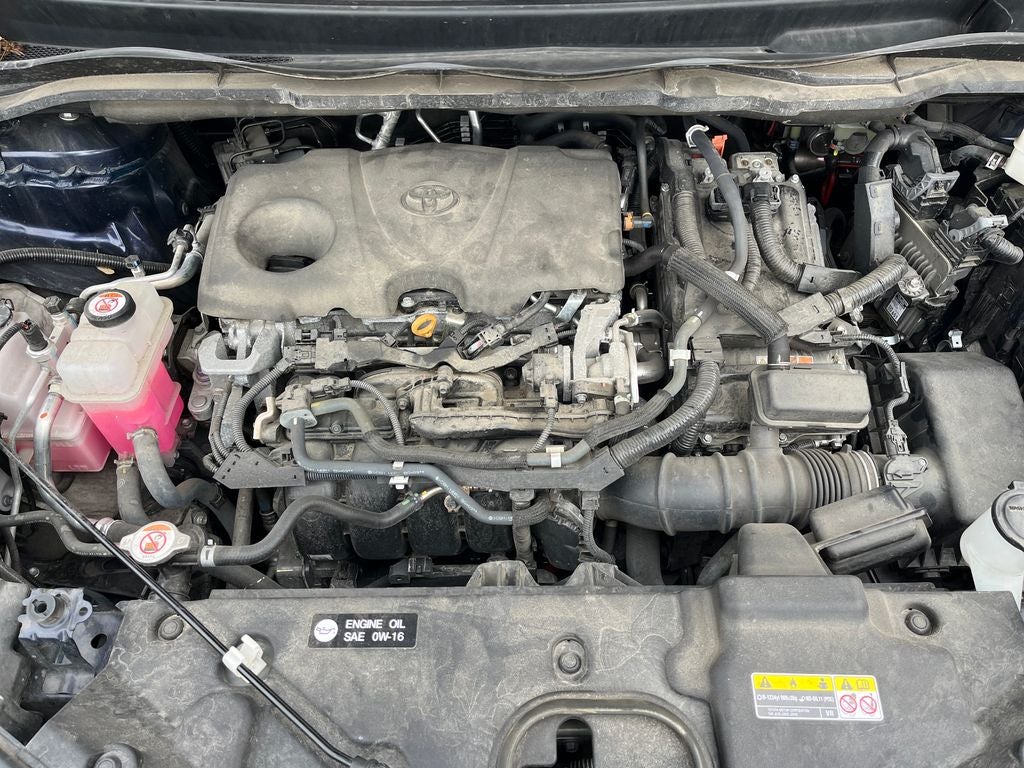 2021 Toyota Sienna LE 8 Passenger