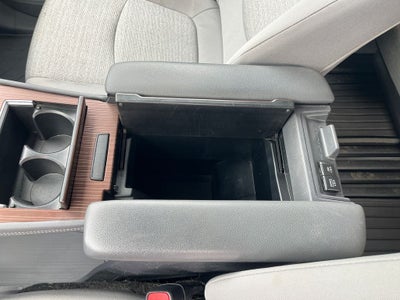 2021 Toyota Sienna LE 8 Passenger