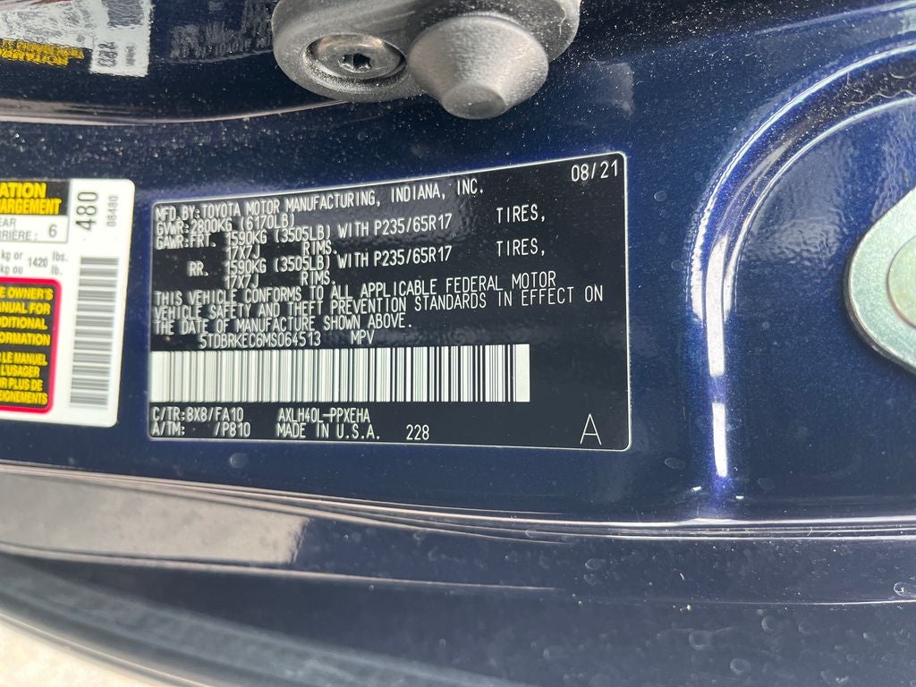 2021 Toyota Sienna LE 8 Passenger