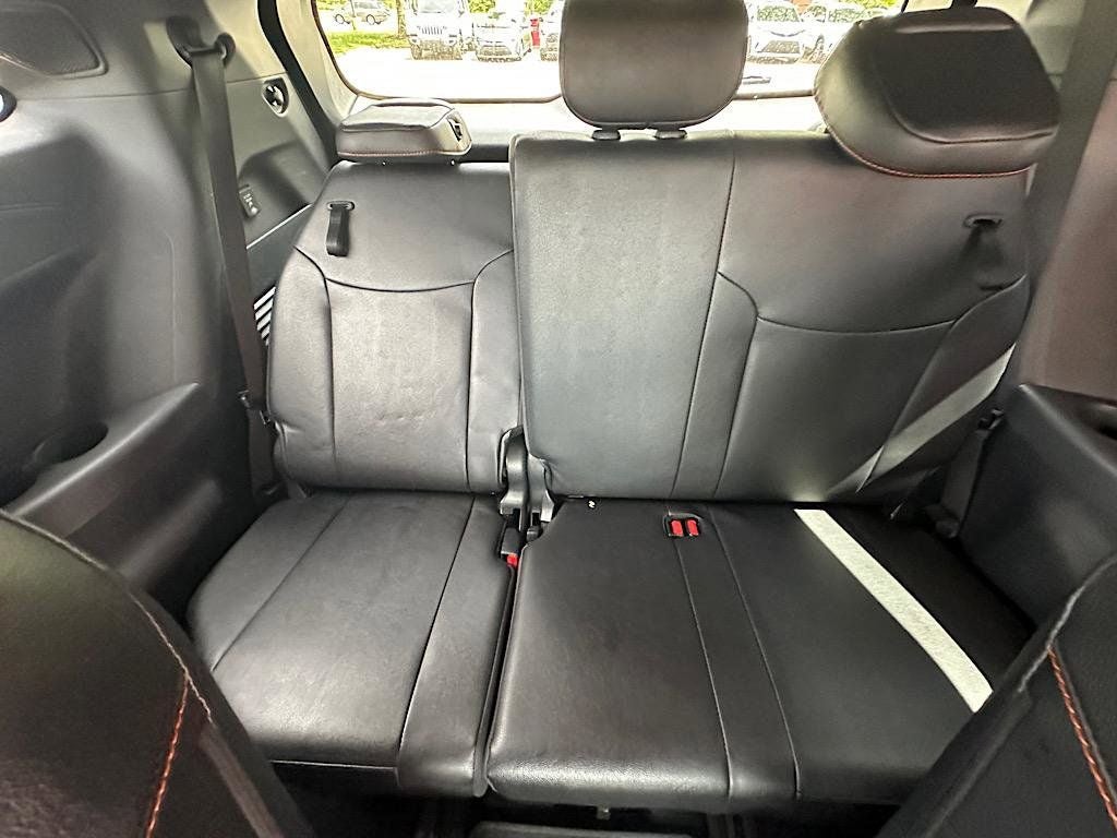 2024 Toyota Sienna XSE 7 Passenger