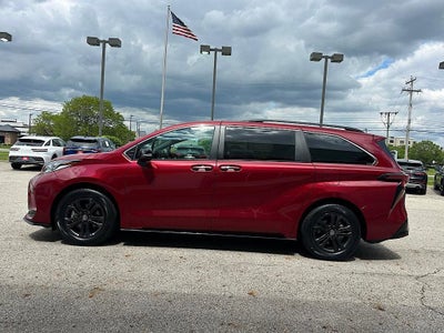 2024 Toyota Sienna XSE 7 Passenger