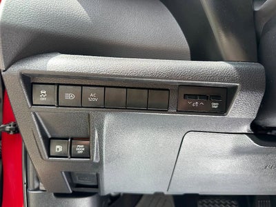 2024 Toyota Sienna XSE 7 Passenger