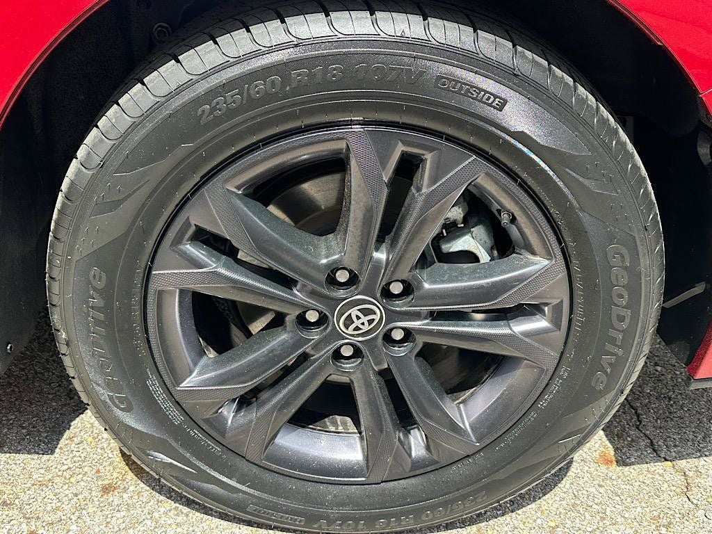 2024 Toyota Sienna XSE 7 Passenger