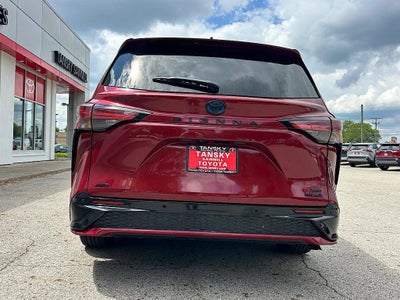 2024 Toyota Sienna XSE 7 Passenger