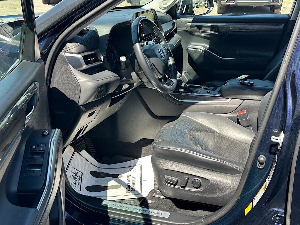 2020 Toyota Highlander Hybrid Limited