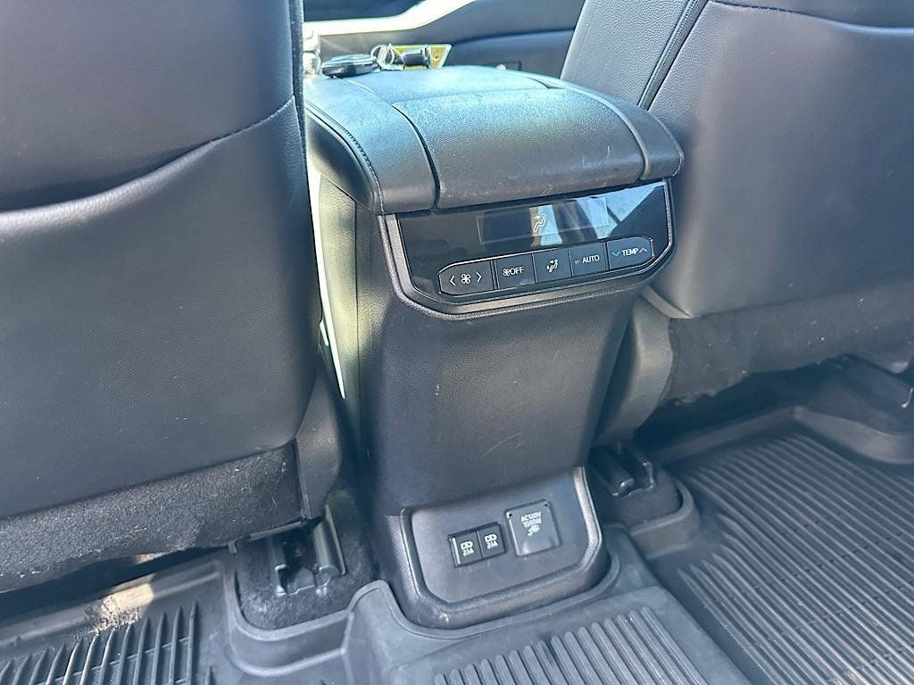 2020 Toyota Highlander Hybrid Limited