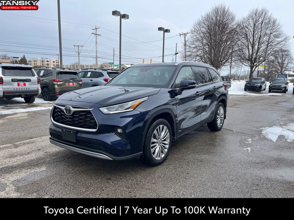 2025 Toyota Highlander Hybrid Platinum