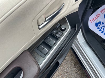 2024 Toyota Sienna Platinum 7 Passenger