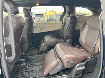 2022 Toyota Sienna Platinum 7 Passenger