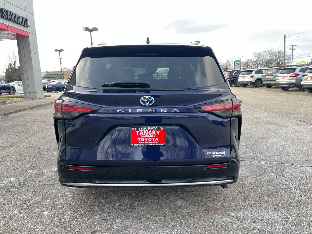 2022 Toyota Sienna Platinum 7 Passenger