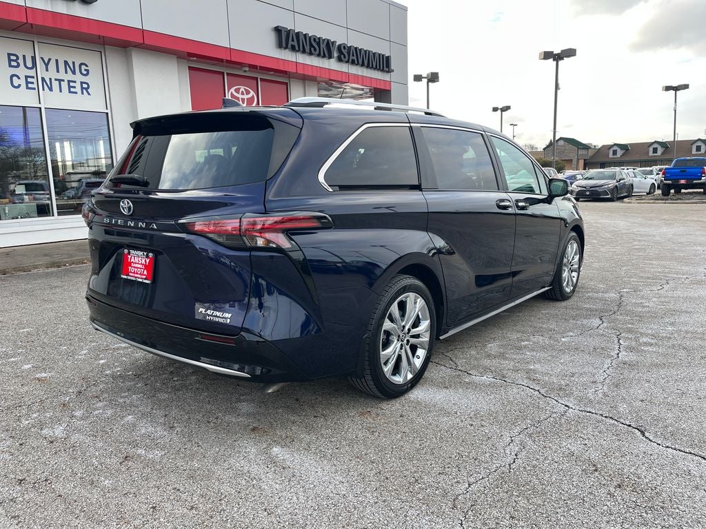 2022 Toyota Sienna Platinum 7 Passenger