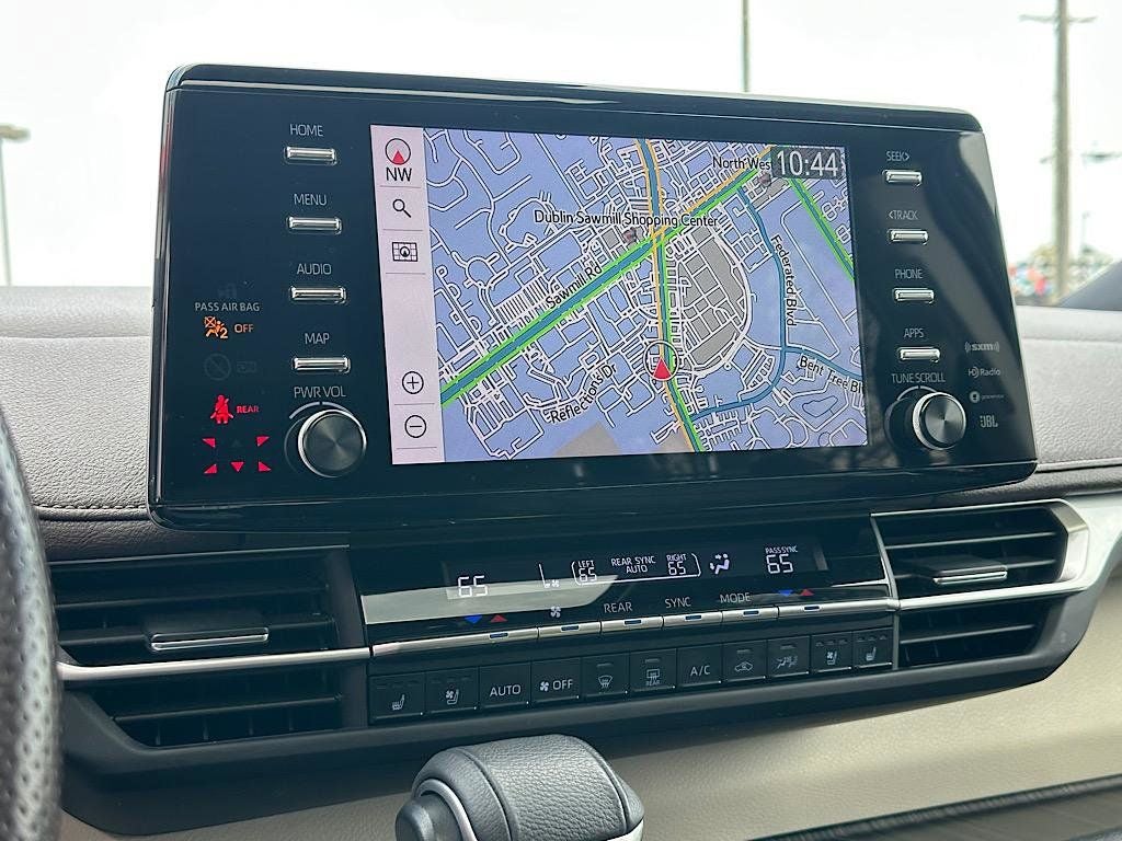 2022 Toyota Sienna Platinum 7 Passenger