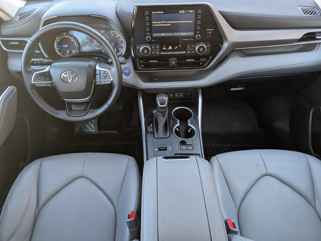 2022 Toyota Highlander Hybrid XLE