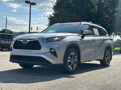 2020 Toyota Highlander Hybrid XLE