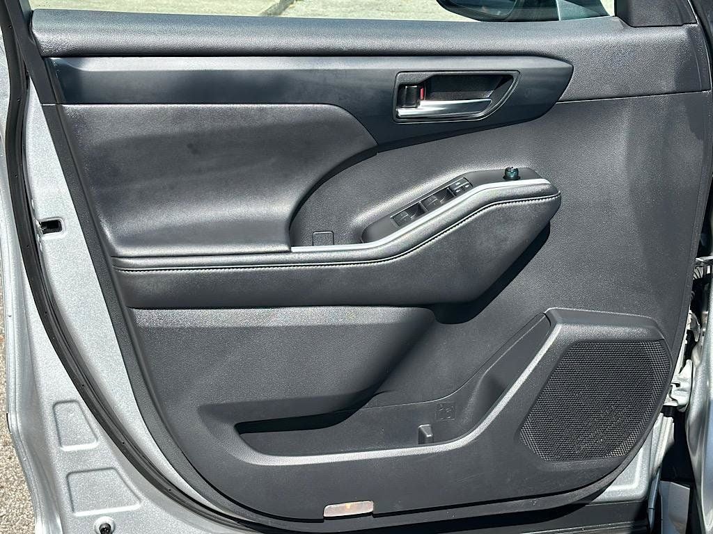 2020 Toyota Highlander Hybrid XLE
