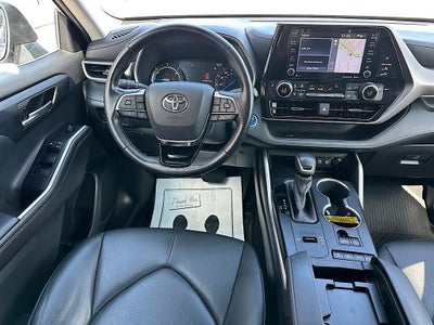 2020 Toyota Highlander Hybrid XLE