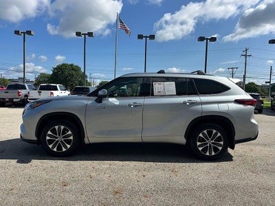 2020 Toyota Highlander Hybrid XLE
