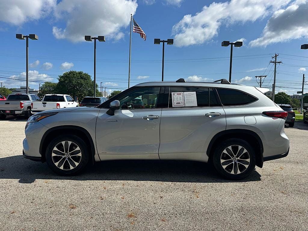 2020 Toyota Highlander Hybrid XLE