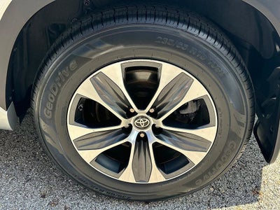 2020 Toyota Highlander Hybrid XLE