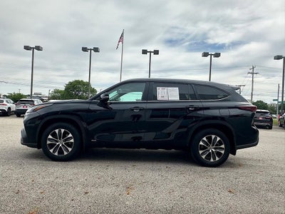 2024 Toyota Highlander Hybrid XLE