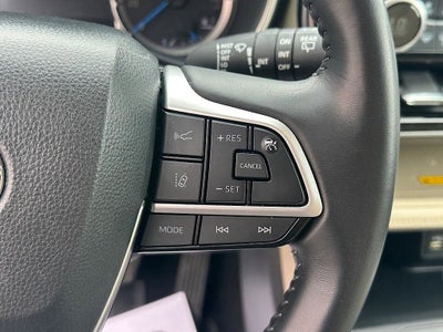 2024 Toyota Highlander Hybrid XLE