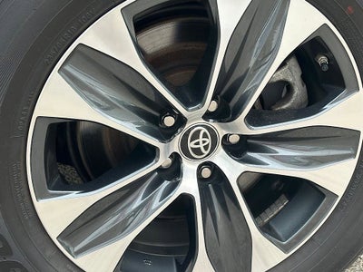 2024 Toyota Highlander Hybrid XLE