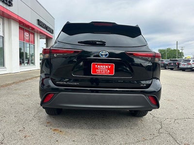 2024 Toyota Highlander Hybrid XLE