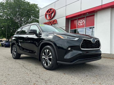 2024 Toyota Highlander Hybrid XLE