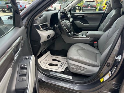 2023 Toyota Highlander Limited