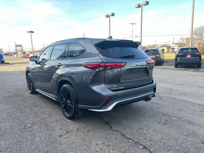 2023 Toyota Highlander XSE