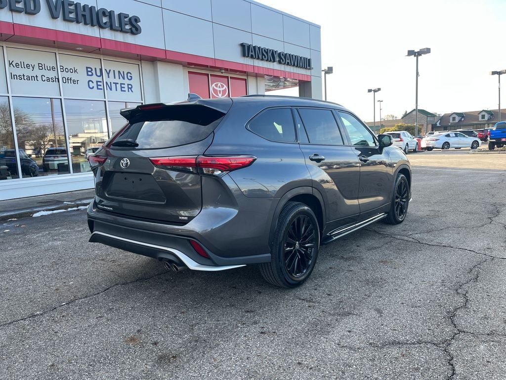 2023 Toyota Highlander XSE