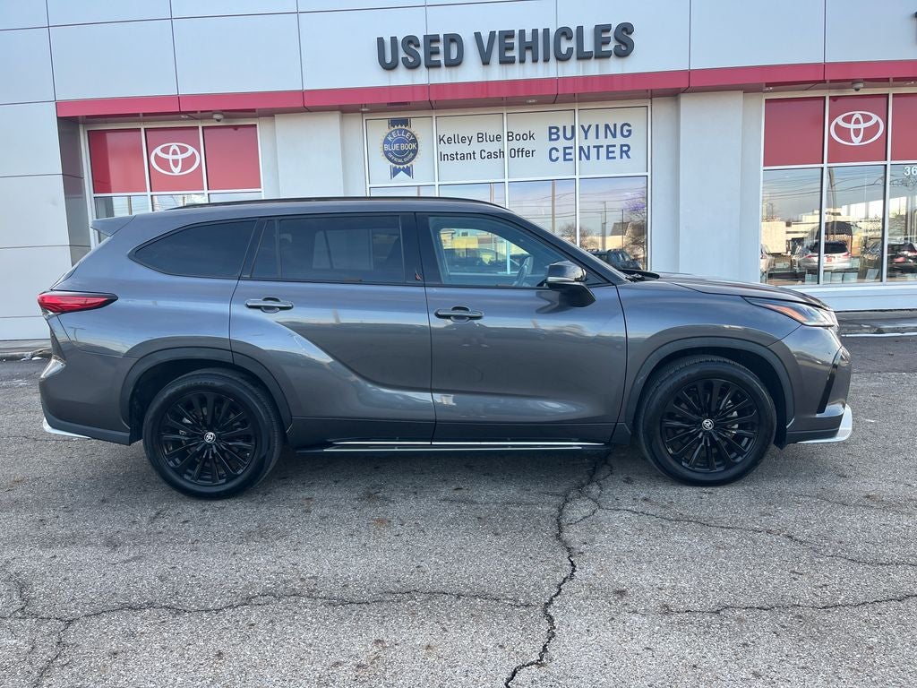 2023 Toyota Highlander XSE